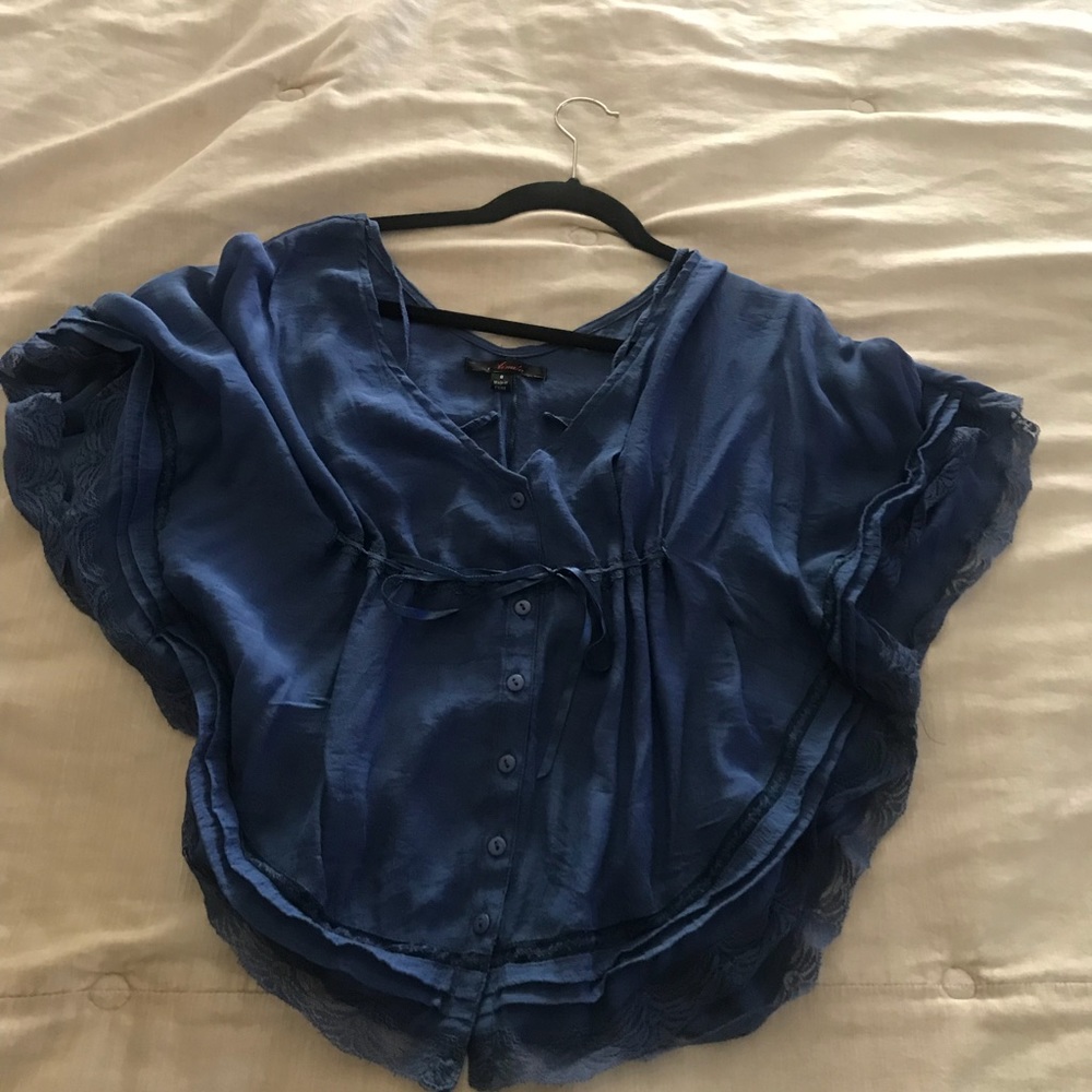 Blue blouse